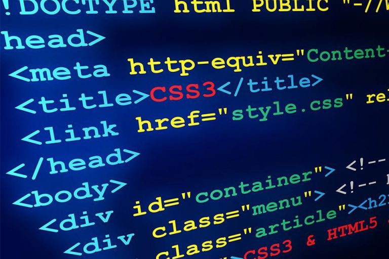 Programmeertalen HTML en CSS leren bij de cursus webdesign bij De Digitale Academie in Deventer.